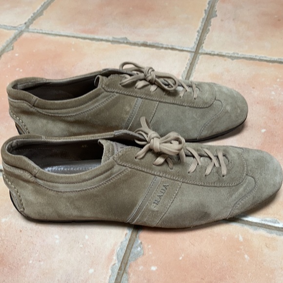 Prada suede shoes in taupe - very good condition - Picture 2 of 11